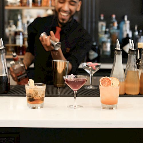 bartender with cocktails