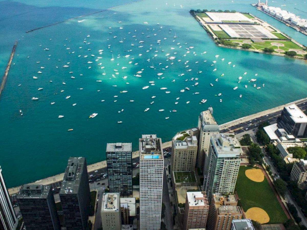 Condos Near Navy Pier Chicago